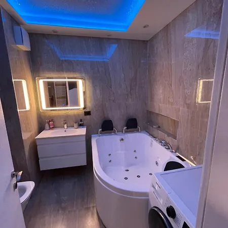 Twilight Luxury Διαμέρισμα Τίρανα